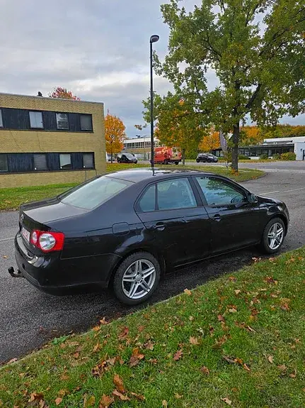 Volkswagen Jetta 2008 photo 2