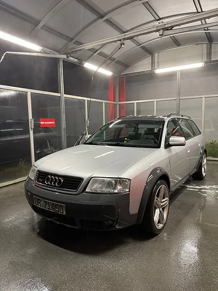 Audi A6 Allroad 2000 photo 2