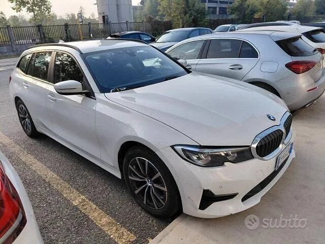 BMW 320D 2022 photo 2