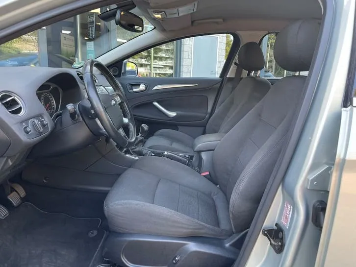 Ford Mondeo 2009 photo 3