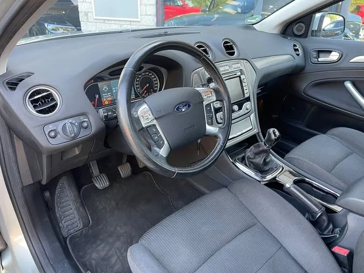 Ford Mondeo 2009 photo 2