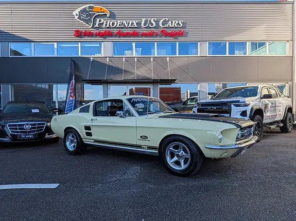 Ford Mustang 1967 photo 2