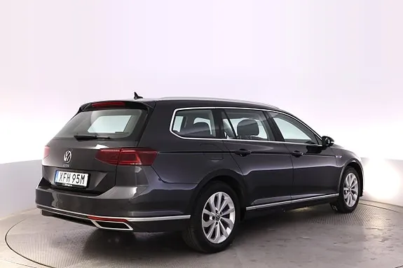 Volkswagen Passat 2023 photo 4