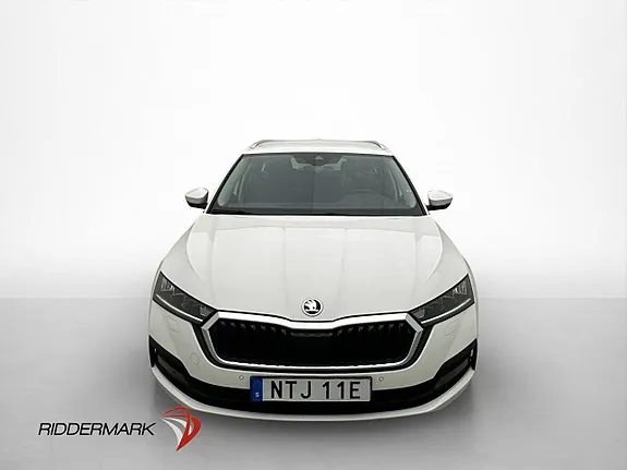 Skoda Octavia 2021 photo 2