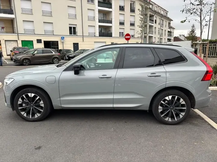 Volvo Xc60 2026 photo 4