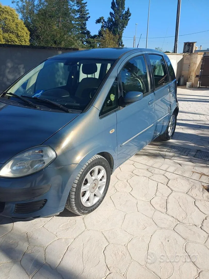 Lancia Musa 2006 photo 3