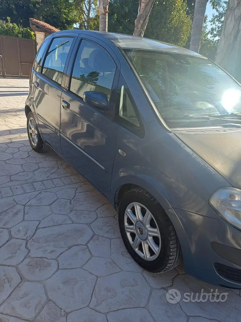 Lancia Musa 2006 photo 4