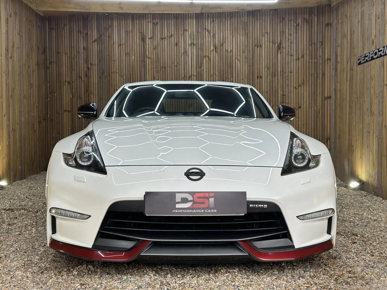 Nissan 370Z 2016 photo 2