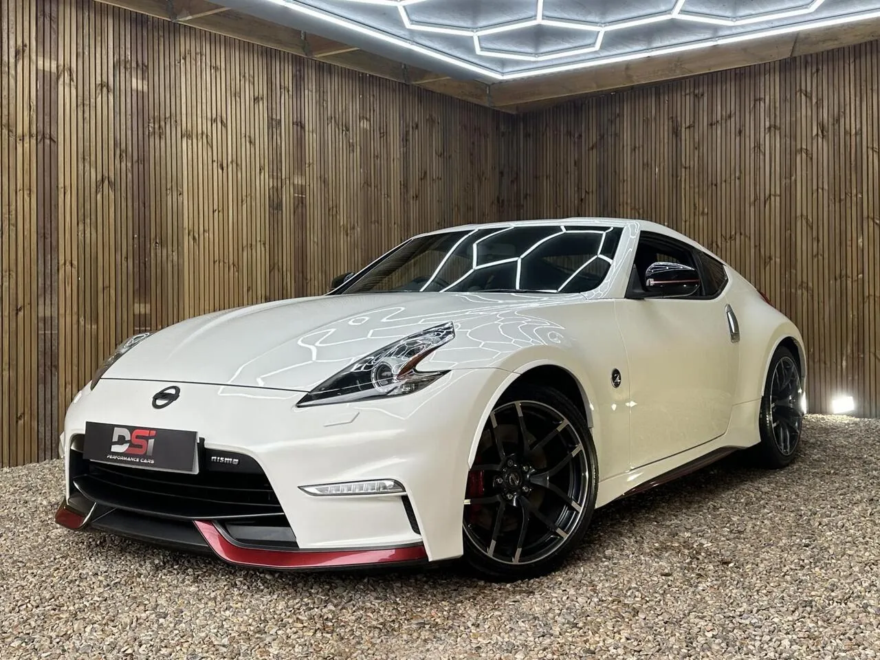 Nissan 370Z 2016 photo 3