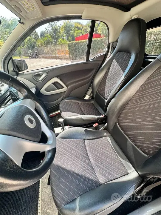 Smart Fortwo 2012 photo 4