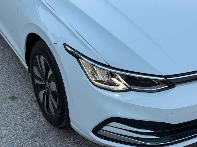 Volkswagen Golf 8 2023 photo 5