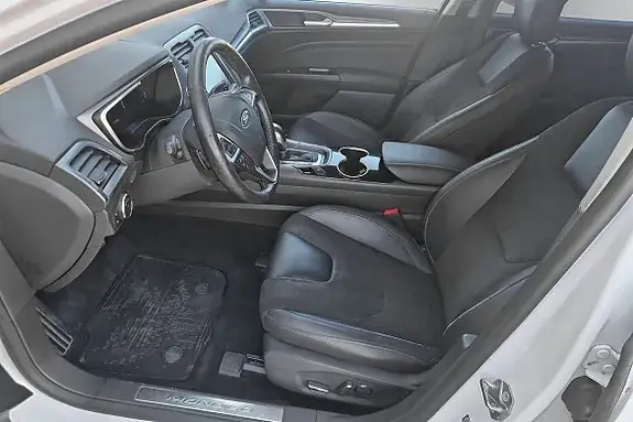 Ford Mondeo 2015 photo 4