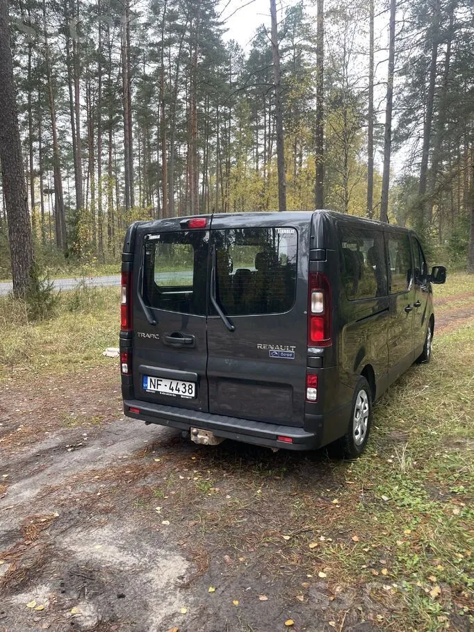 Renault Trafic 2022 photo 4