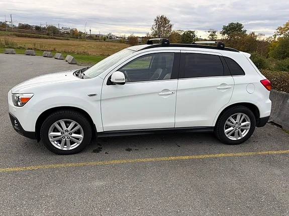 Mitsubishi Asx 2011 photo 3