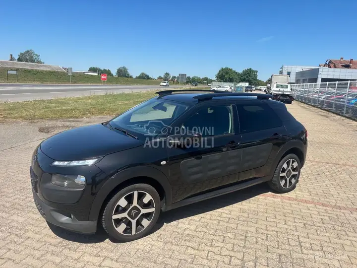 Citroen C4 Cactus 2015 photo 2