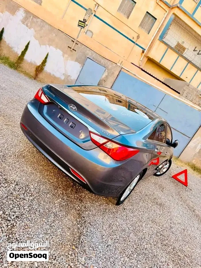 Hyundai Sonata 2012 photo 3