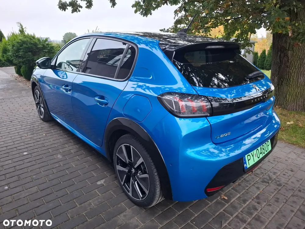 Peugeot 208 2020 photo 2