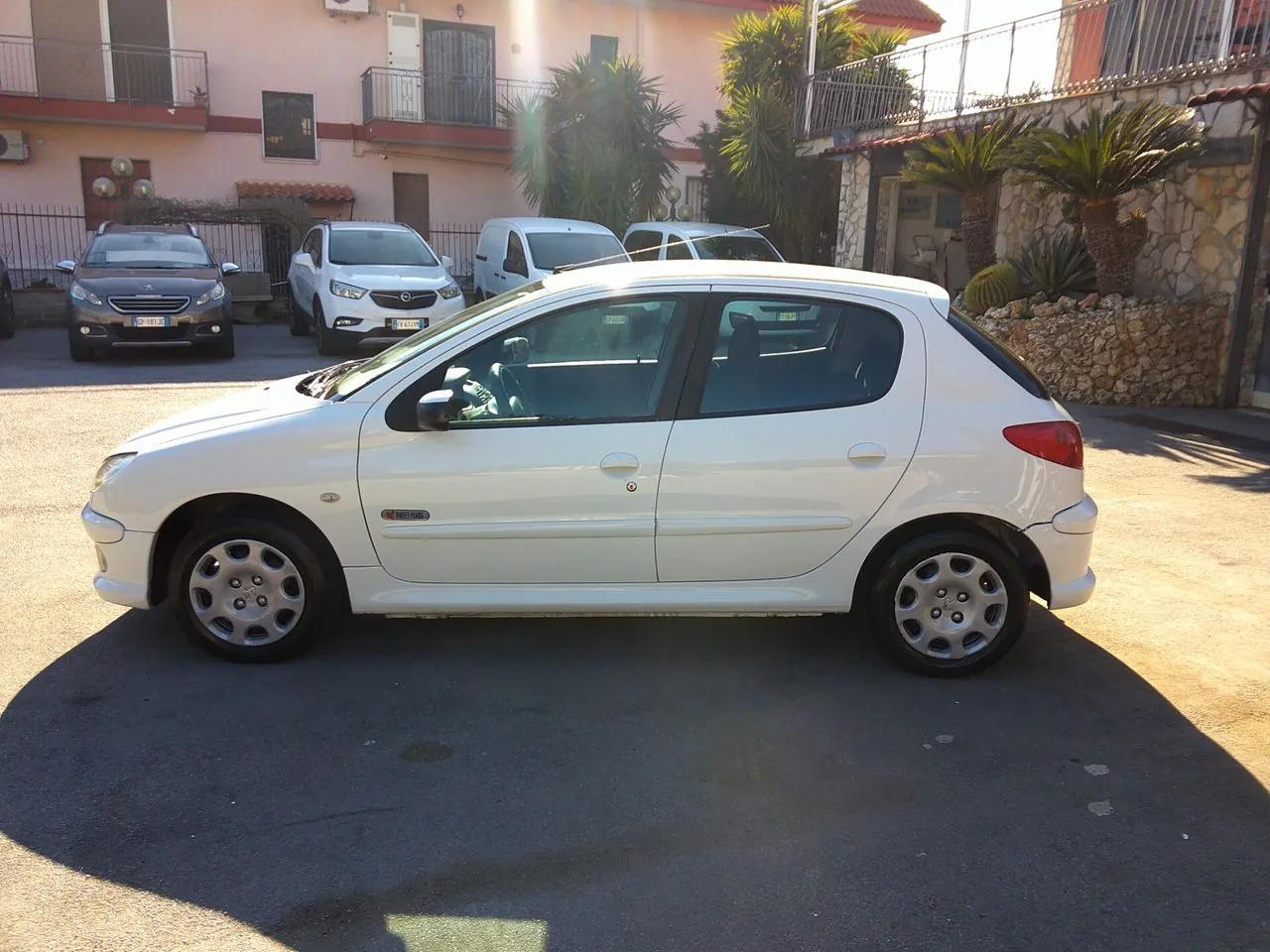 Peugeot 206 2005 photo 2