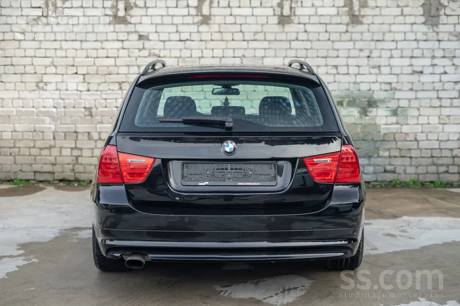 BMW 316I 2010 photo 5