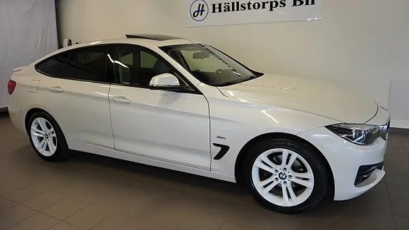 BMW 320D 2018 photo 2
