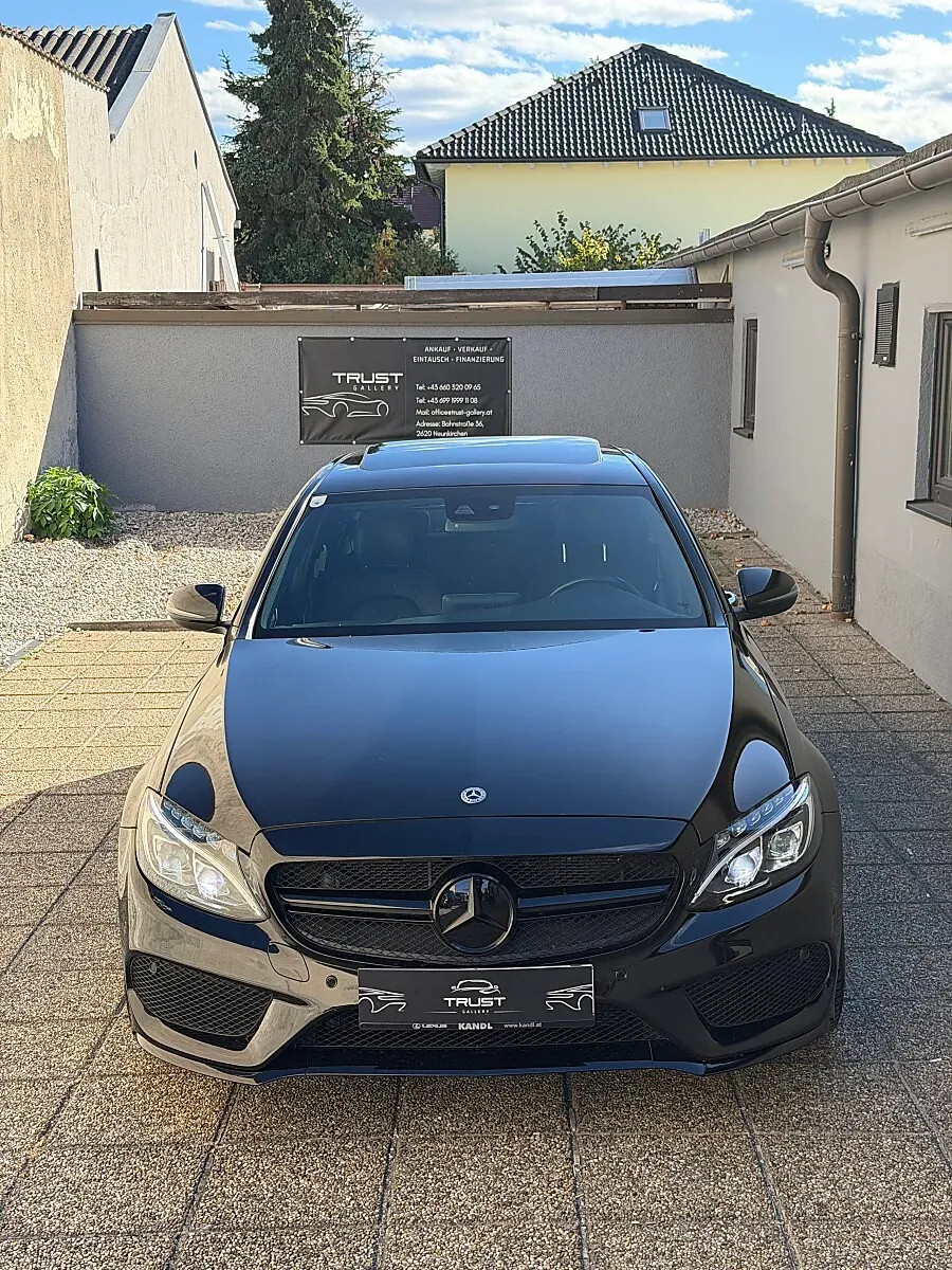 Mercedes-Benz C-Class 2018 photo 2