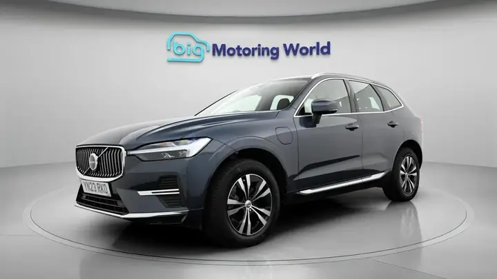 Volvo Xc60 2023 photo 2