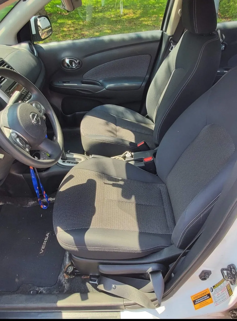 Nissan Versa 2014 photo 5