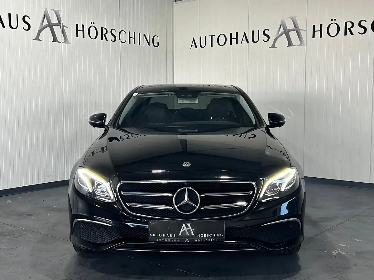 Mercedes-Benz E-Class 2020 photo 2