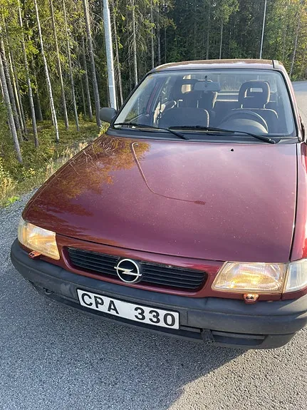 Opel Astra 1995 photo 3