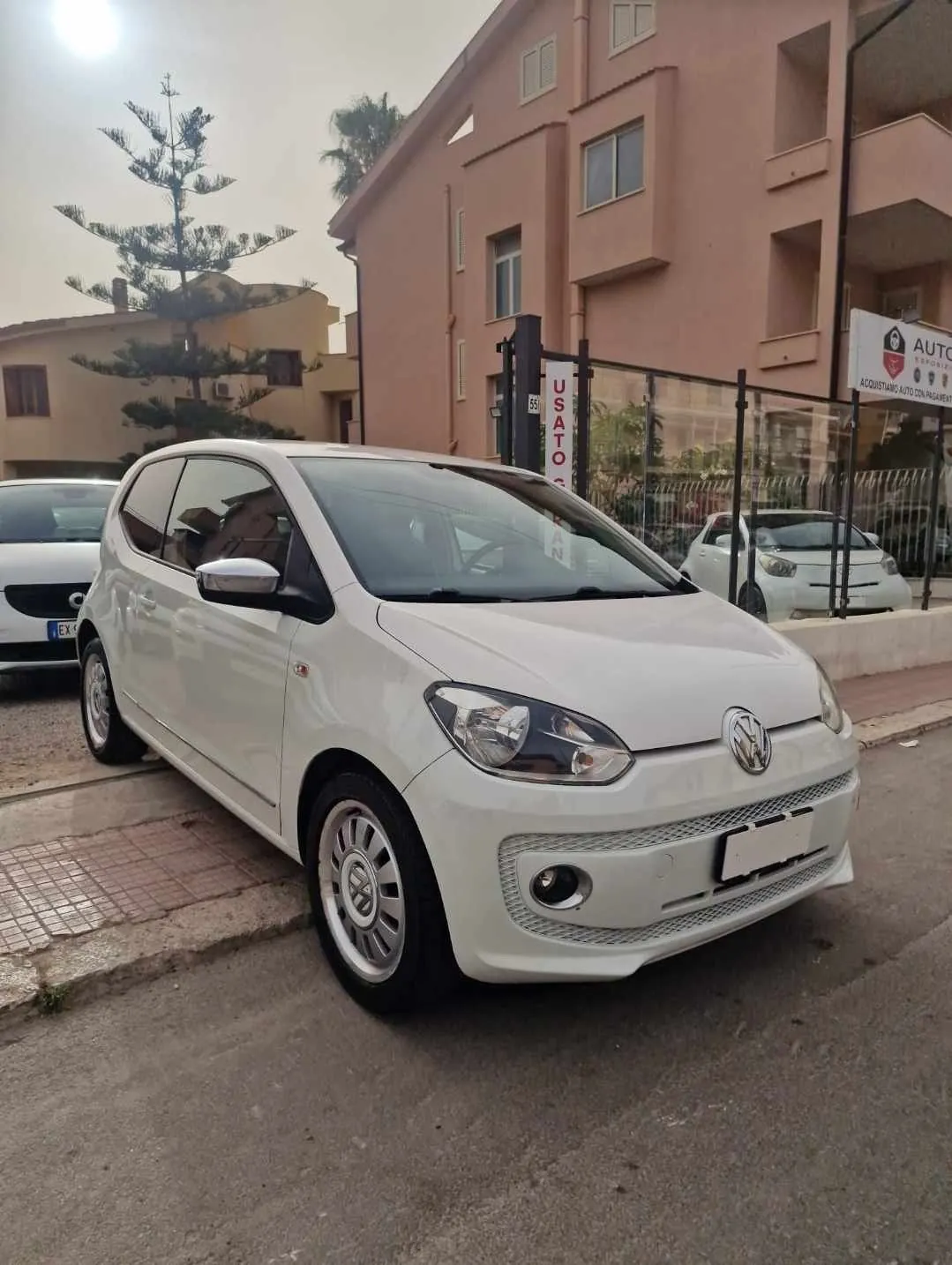 Volkswagen Up