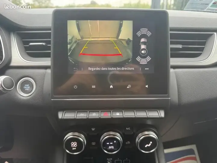 Renault Captur 2021 photo 4