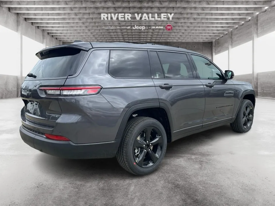 Jeep Grand Cherokee L 2026 photo 3