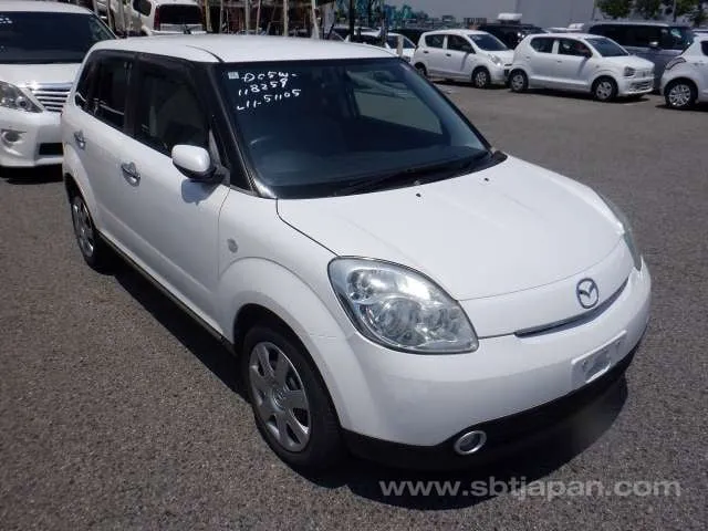 Mazda Verisa