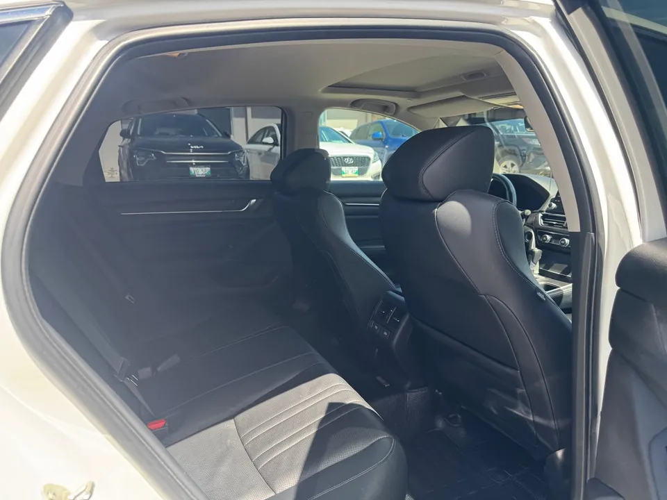 Honda Accord 2018 photo 5