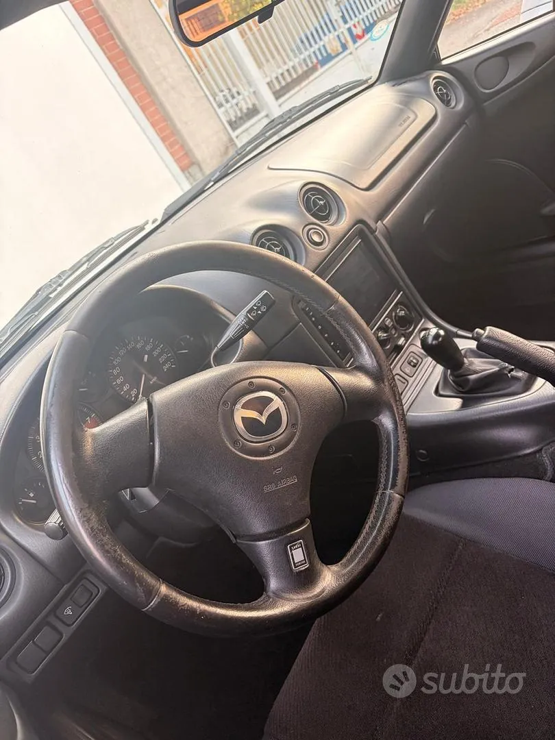 Mazda Mx-5 1999 photo 4