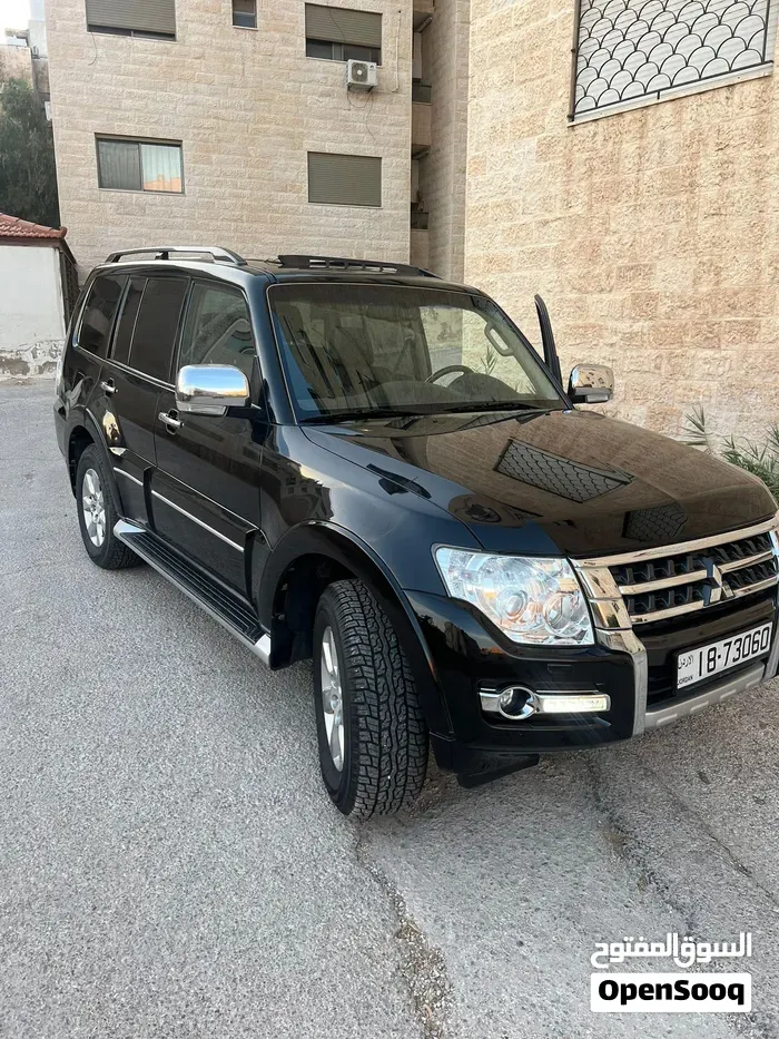 Mitsubishi Pajero 2015 photo 2