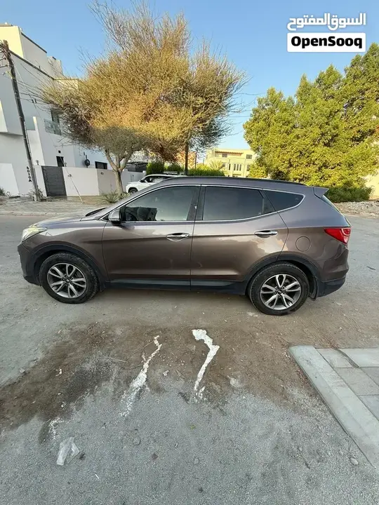 Hyundai Santa Fe 2015 photo 2