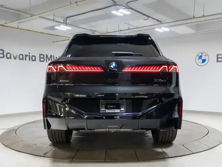 BMW X5 2027 photo 4