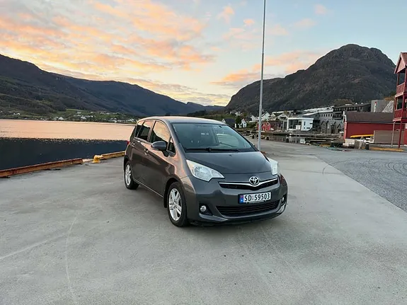 Toyota Verso-S