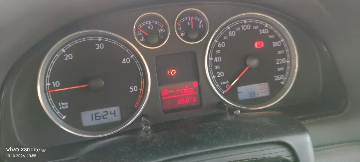 Volkswagen Passat 2004 photo 3