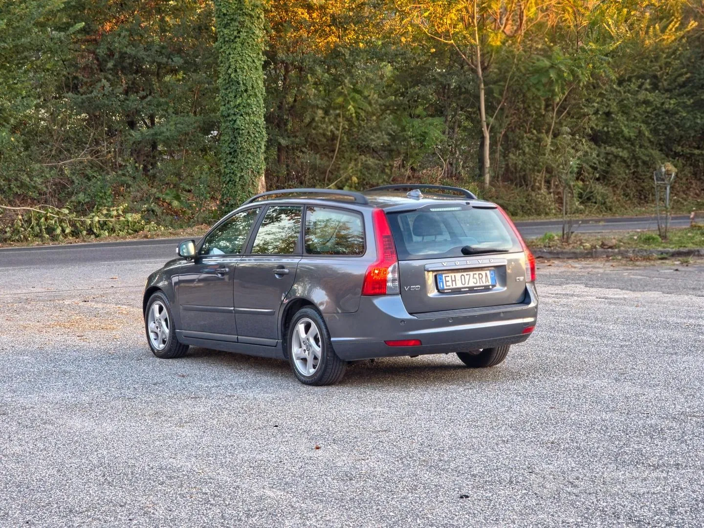 Volvo V50 2011 photo 4