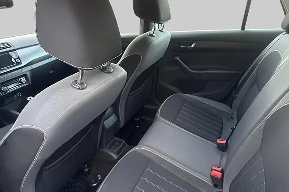 Skoda Fabia 2019 photo 4