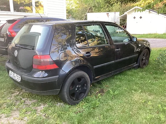 Volkswagen Golf 1999 photo 3