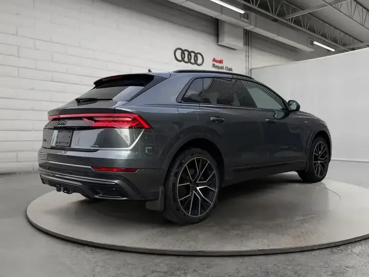 Audi Q8 2023 photo 5