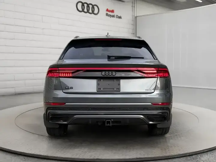 Audi Q8 2023 photo 4