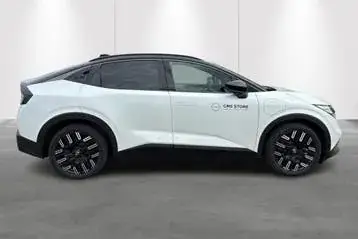 Nissan Leaf 2026 photo 4