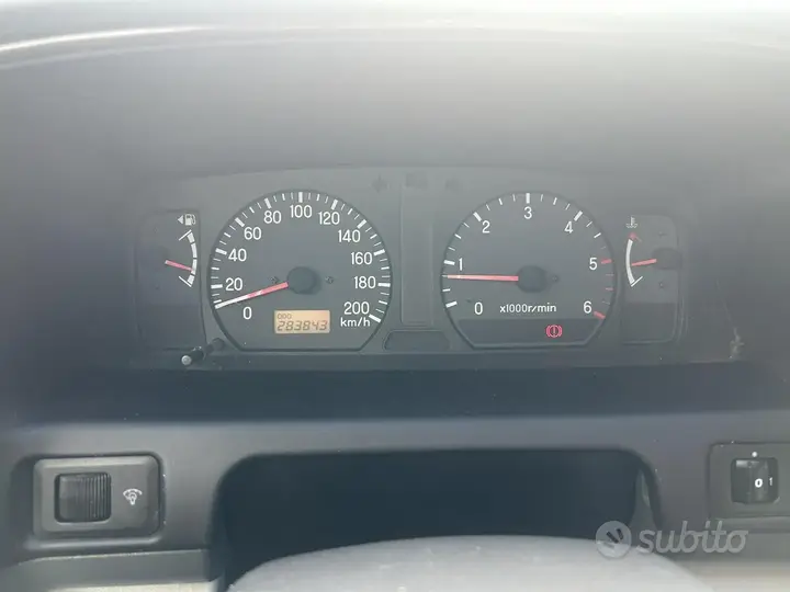 Mitsubishi Pajero Sport 2003 photo 4