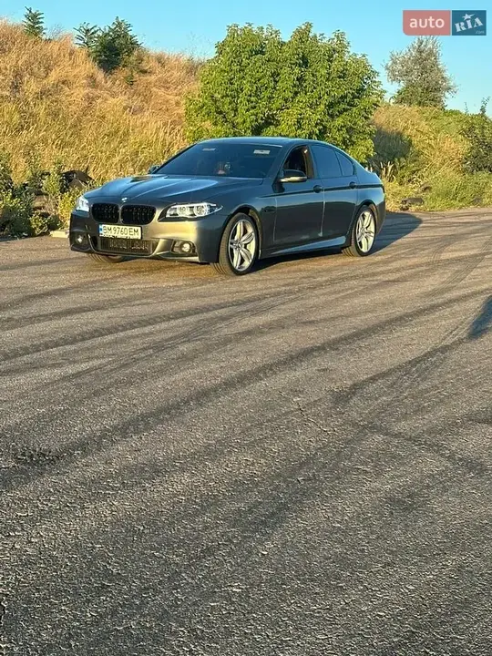 BMW 5 Series 2015 photo 4