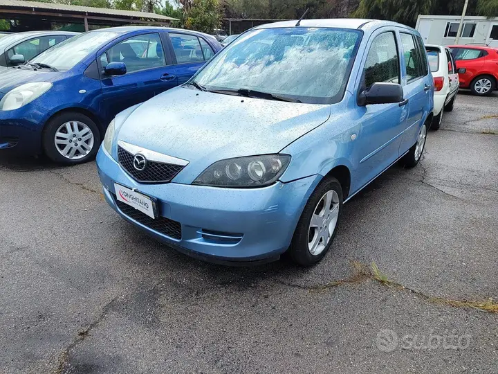 Mazda 2