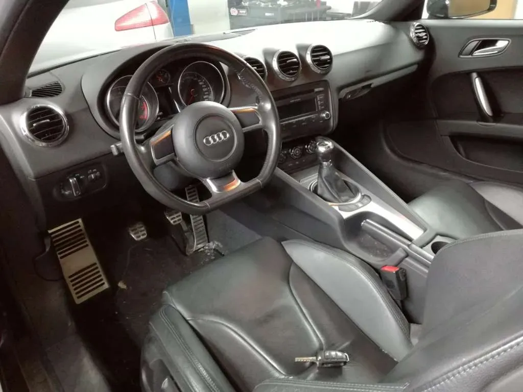 Audi Tt 2008 photo 2